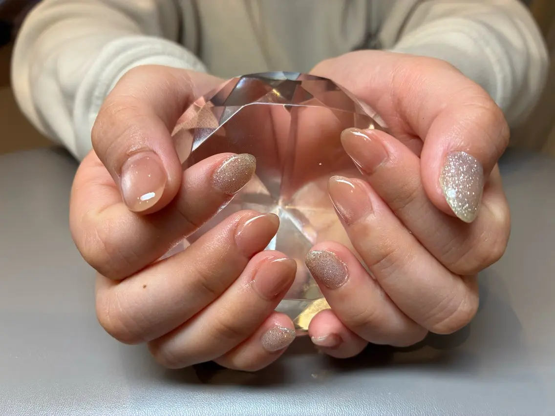 ネイル フラッシュネイル オレンジ 春ネイル ハンドネイル ECRLN Atsumiのネイルデザイン