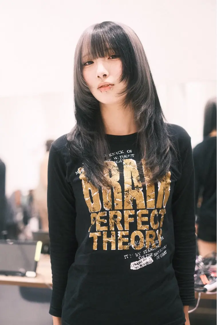ロング カラー ヘアアレンジ カット ヘアカラー トリートメント 個性爆弾💣 ダブルカラー/ゆかのヘアスタイル