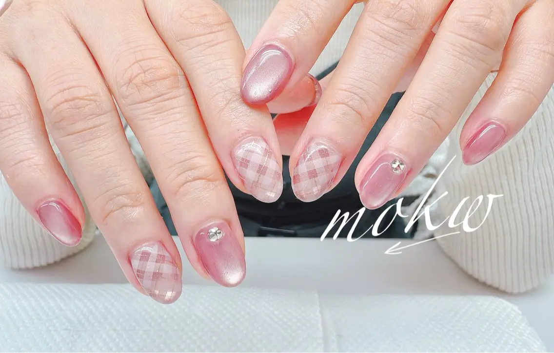 ネイル ハンドネイル ハンドケア 胡蝶蘭レディースサロ ンNailMOKAのネイルデザイン