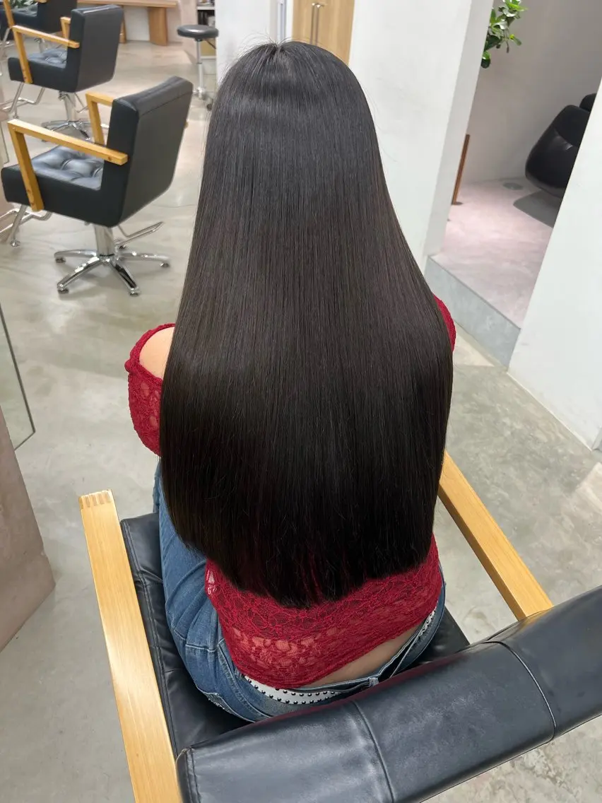 ロング 髪質改善 トリートメント カット ヘアカラー トリートメント vince. moekoのヘアスタイル
