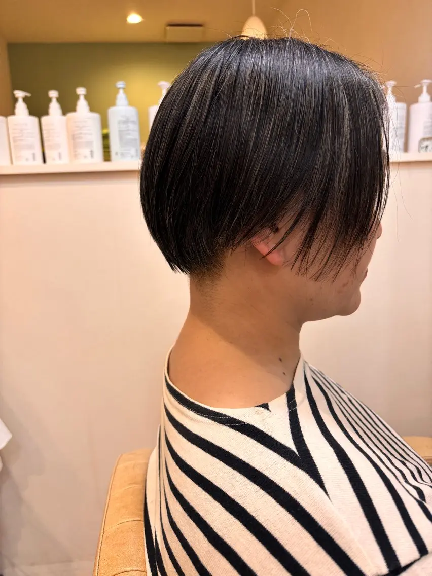 ショート 山田 愛のヘアスタイル