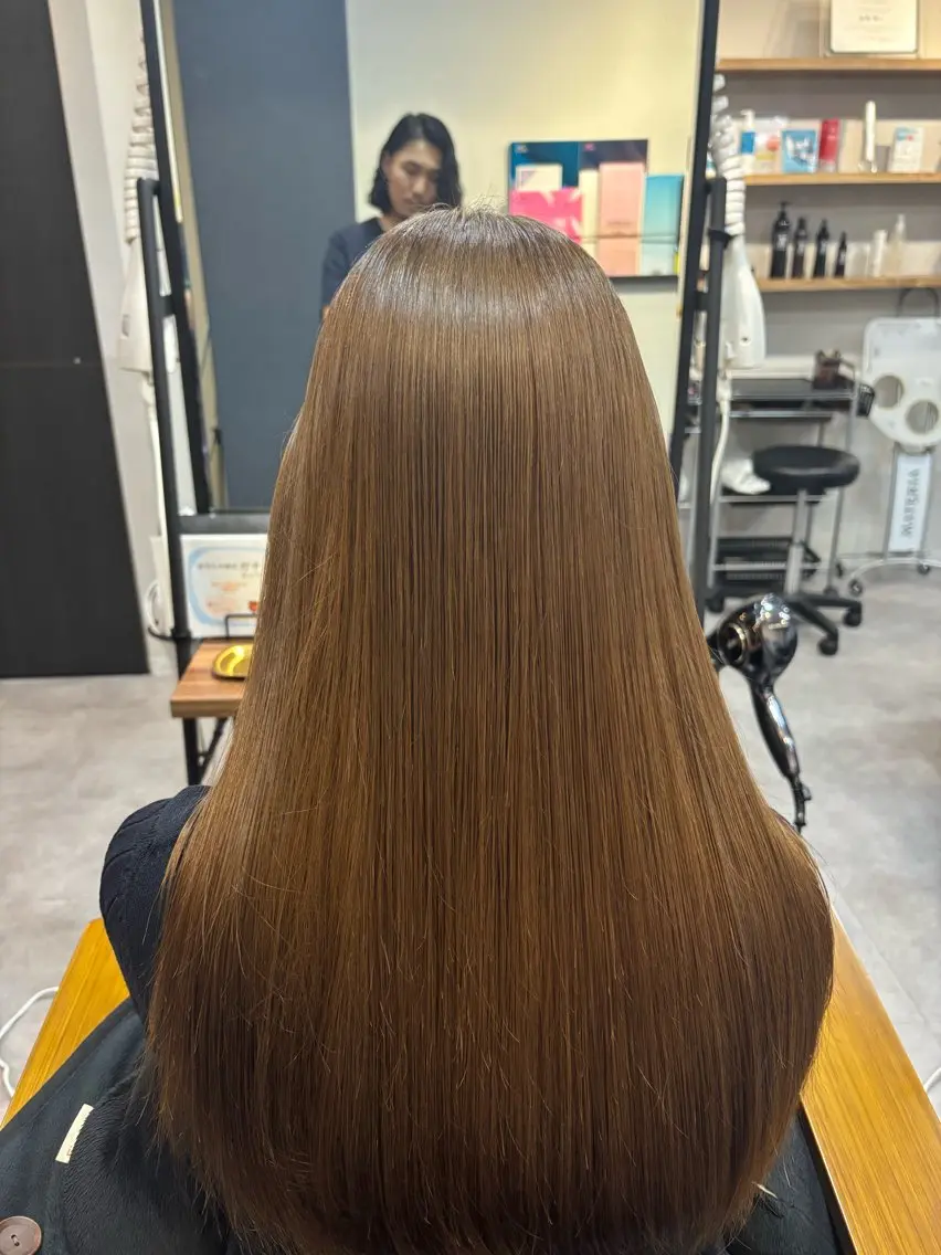 ロング カラー ヘアカラー ✨髪質改善カラー✨ ストレート☔脇田のヘアスタイル