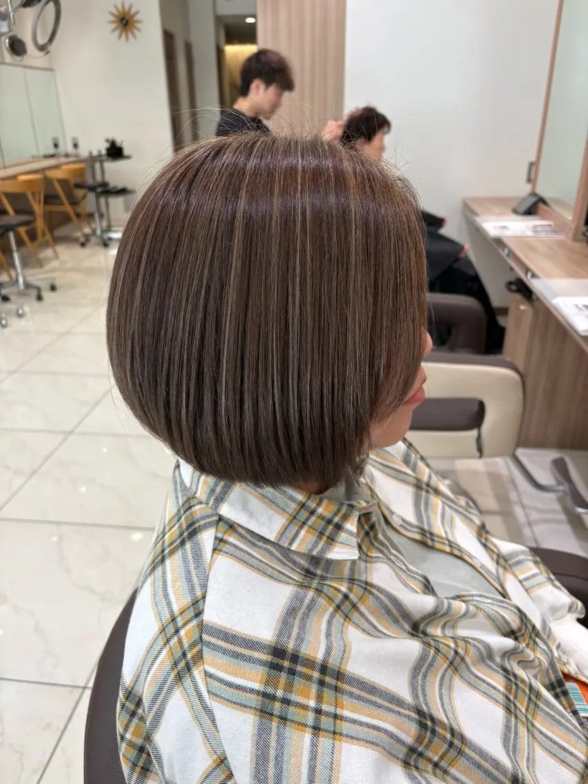 ショート カラー ブラウンカラー 透明感カラー オレンジ カット ヘアカラー 🌱脱白髪染め特化 🌱岡田将英のヘアスタイル