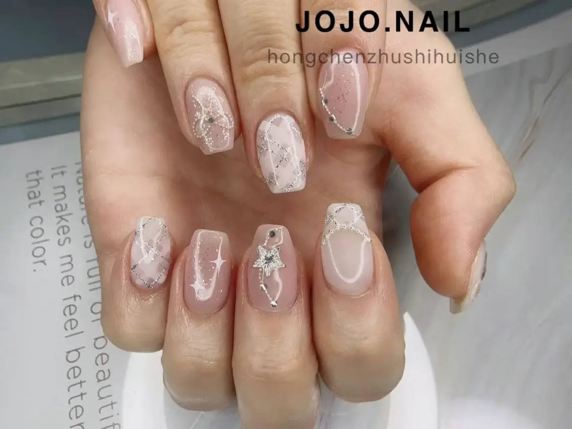 ネイル ハンドネイル JOJO ネイルのネイルデザイン