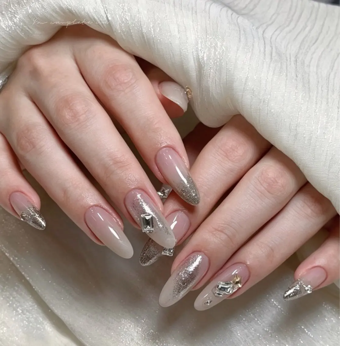 ネイル ハンドネイル ハンドケア nancy nailのネイルデザイン