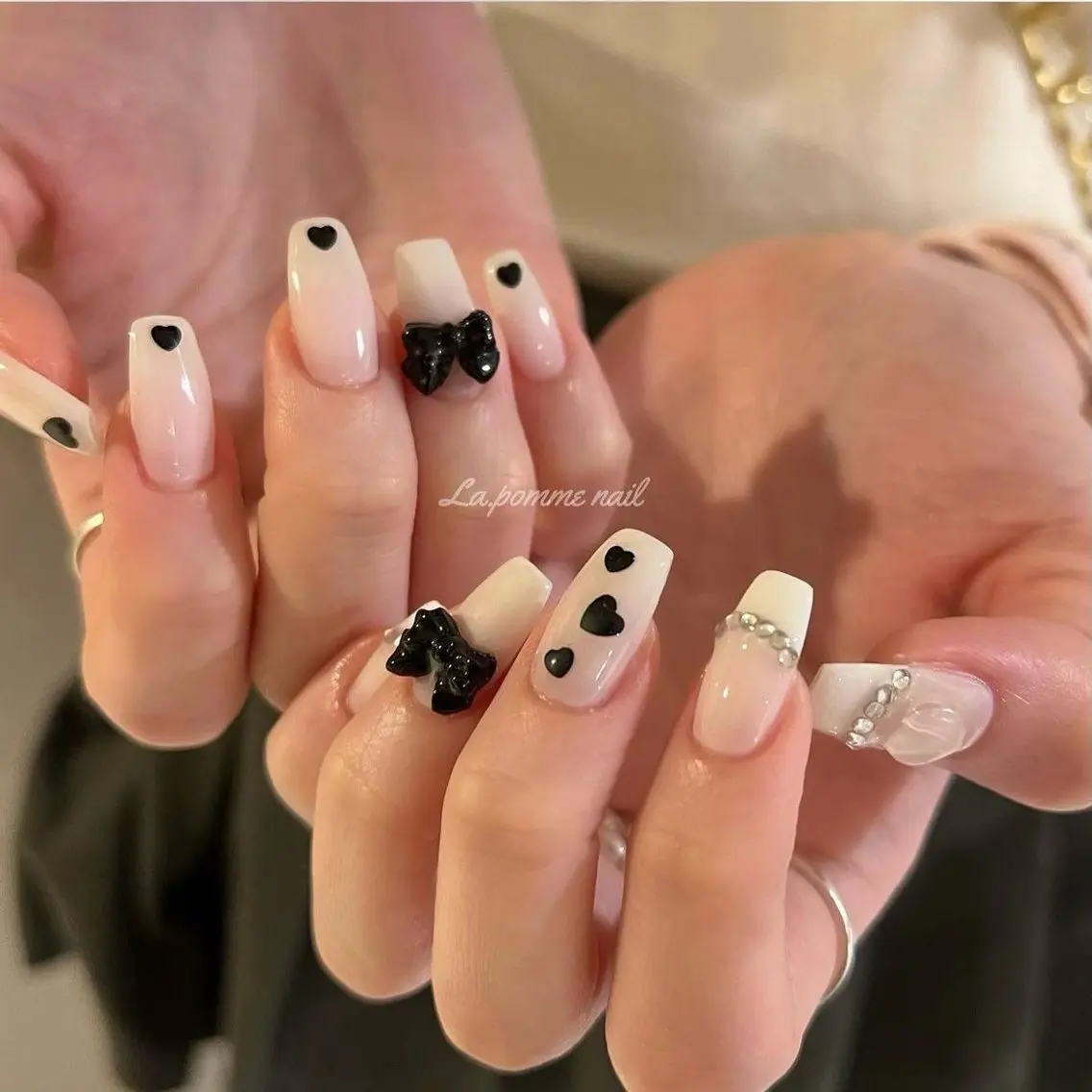 ネイル マグネットネイル ミラーネイル ピンク ネイルチップ 冬ネイル Lee Nailsのネイルデザイン