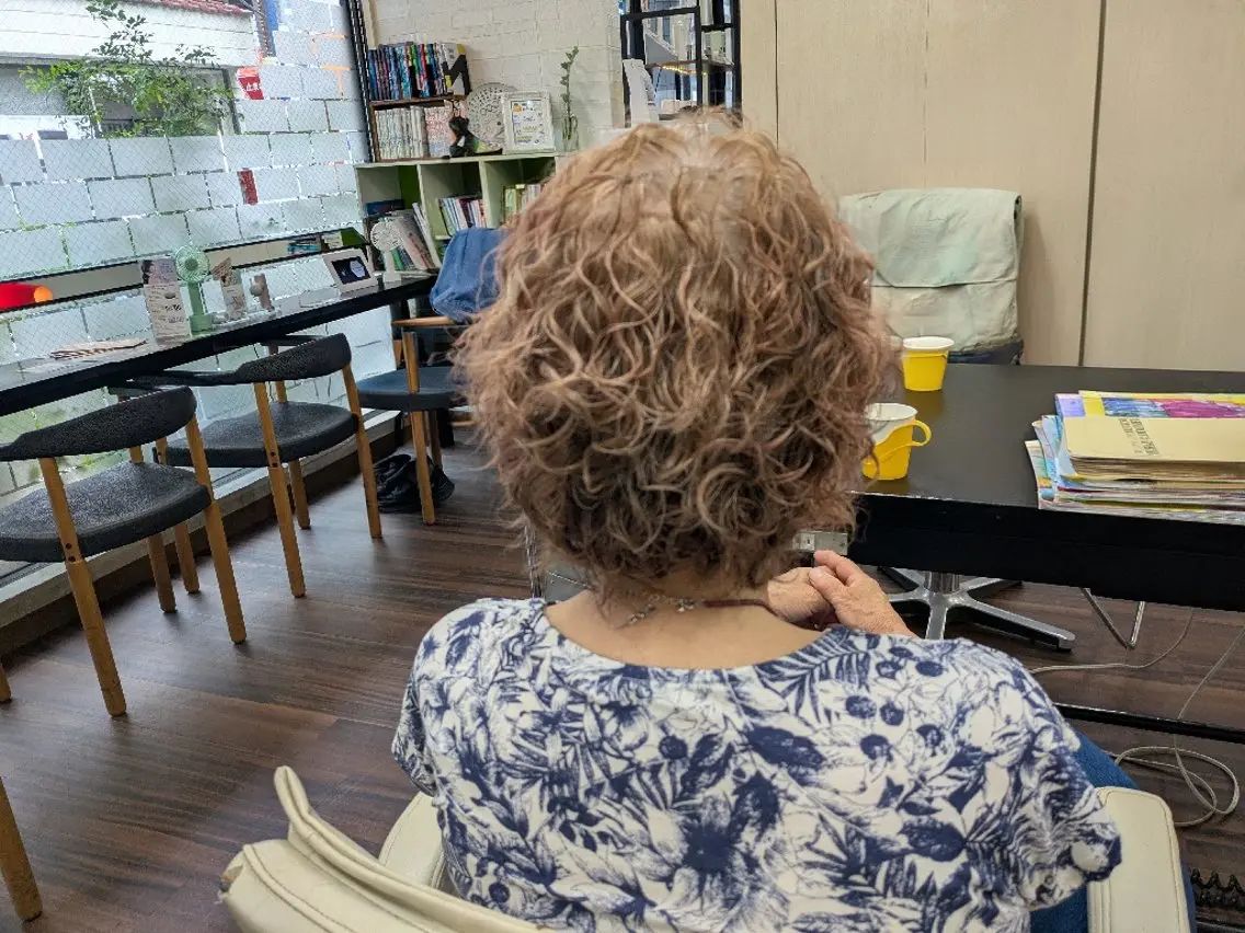パーマ 大人女性カット/ヘア セット✨️片本🌸のヘアスタイル