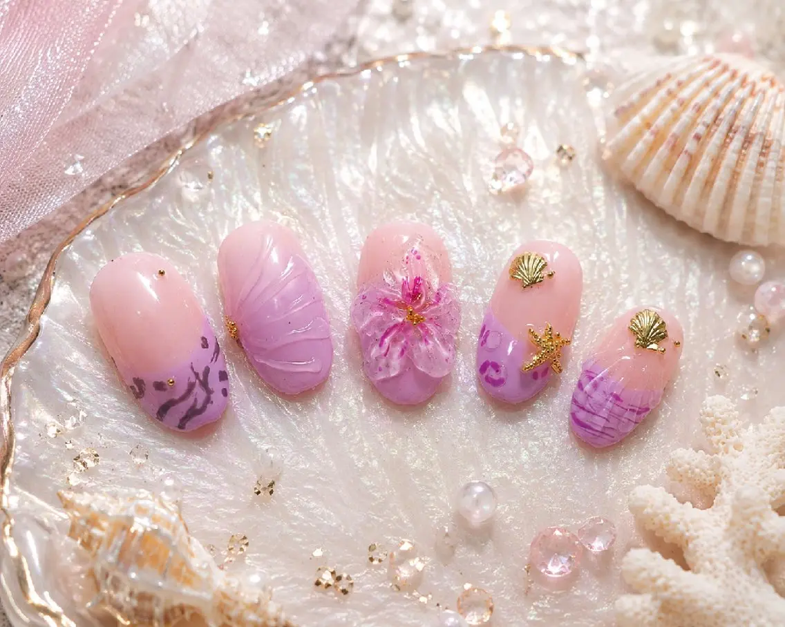 ネイル Reivl  Nails のネイルデザイン