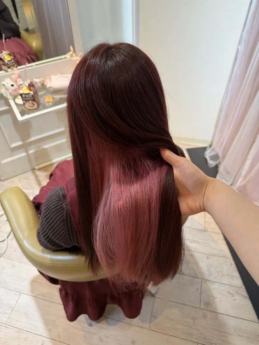 セミロング ピンクブラウン カット ヘアカラー トリートメント ハイトーン/アレンジ かなで⊹ ࣪ ˖⟡のヘアスタイル
