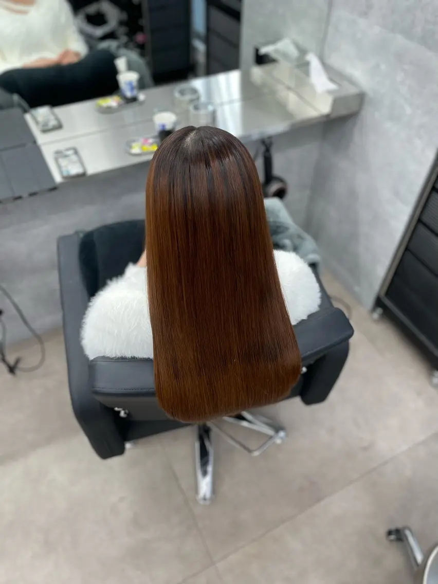 ロング カット 縮毛矯正 トリートメント CYNTHIADUE 店長｜ IRISUのヘアスタイル