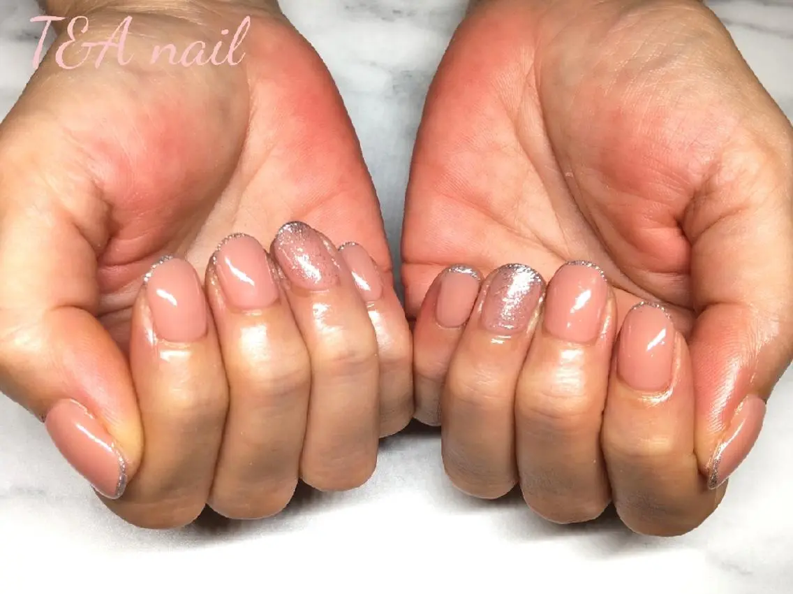ミディアム ネイル 長さ出し ジェルネイル ニュアンスネイル スカルプネイル シンプルネイル T&A nailのネイルデザイン