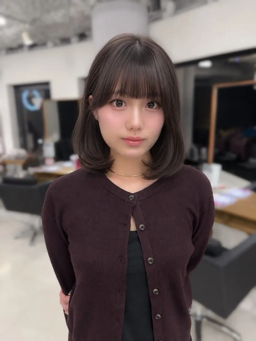 ミディアム カラー カット ヘアカラー 透明感カラー×韓国 ヘア Kiraのヘアスタイル