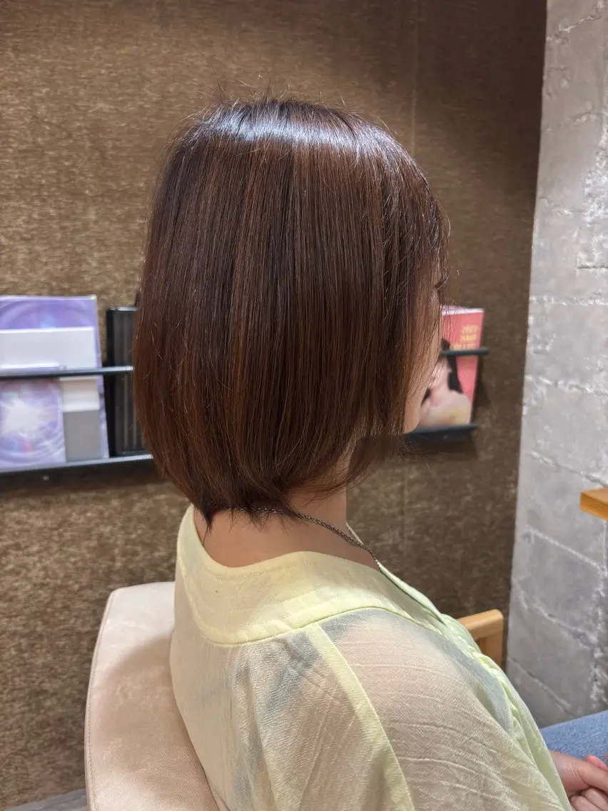 カラー うえき ひなのヘアスタイル