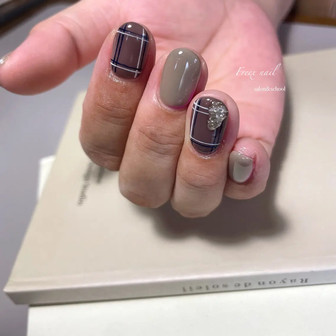 ネイル ハンドネイル ハンドケア freex nail /ニュアンス/個性派のネイルデザイン