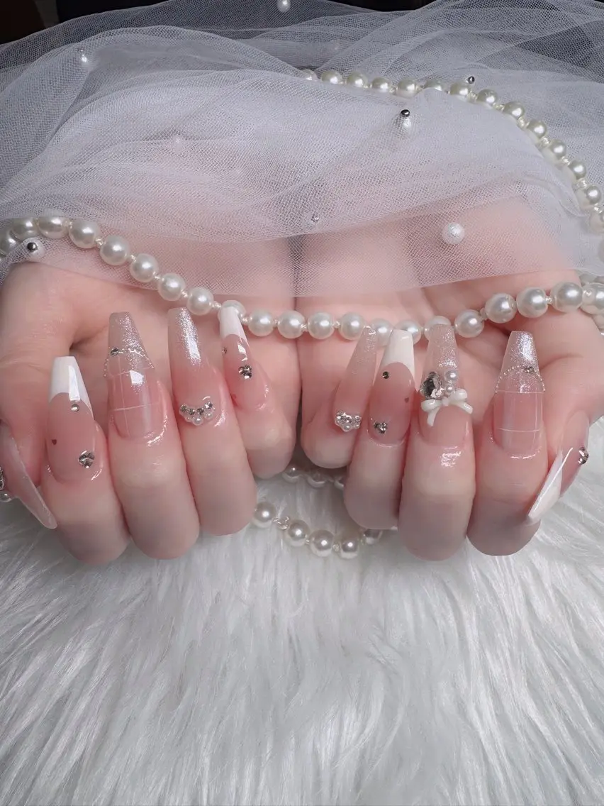 ネイル フレンチネイル ジェルネイル ハロウィン 韓国ネイル マグネットネイル ハンドネイル Hbaby nailのネイルデザイン