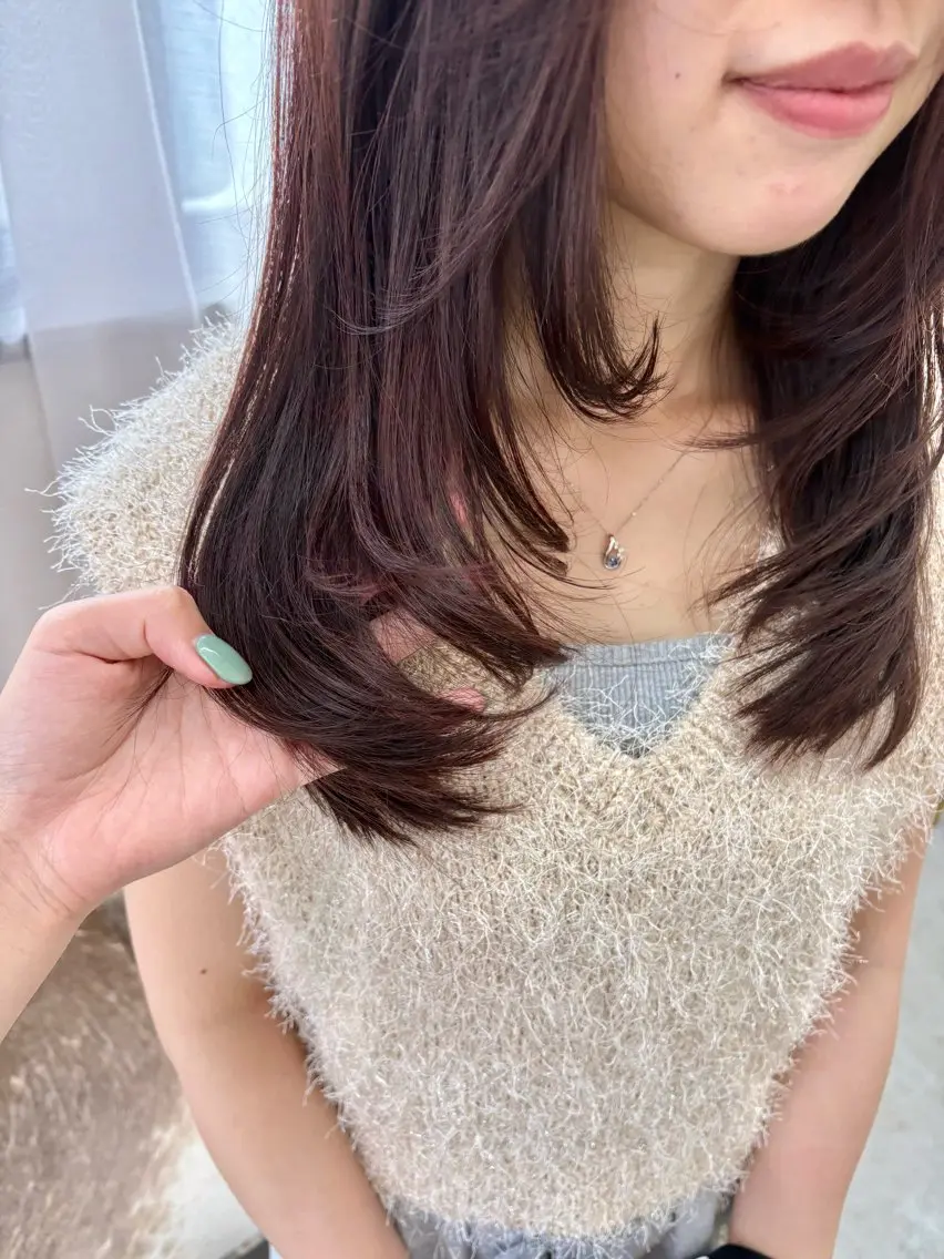 ミディアム カラー ピンクカラー レイヤーカット カット ヘアカラー YUIMARL岡山/ 𝐂𝐇𝐈𝐊𝐀のヘアスタイル