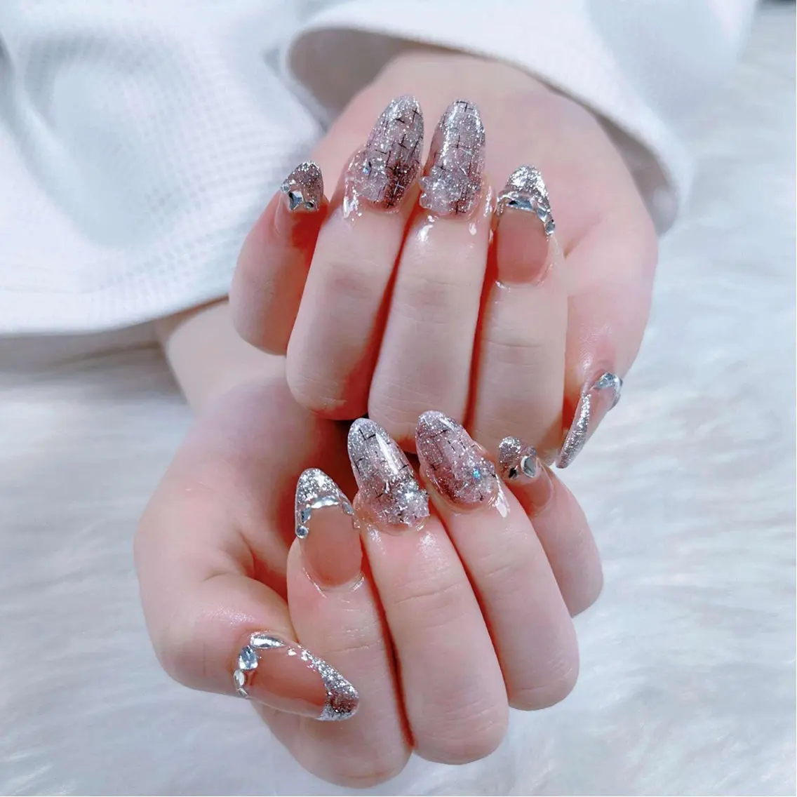 ネイル Hin Hana Nailのネイルデザイン
