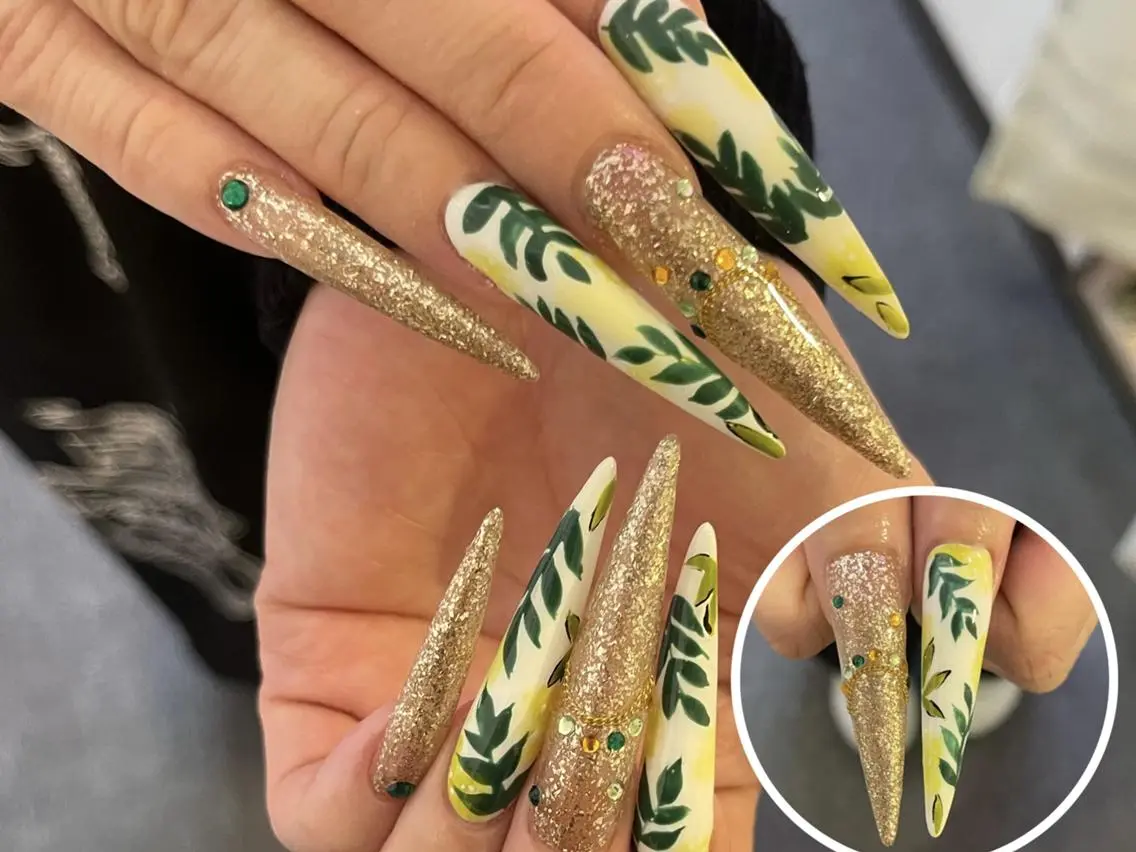 ネイル ボルドー チークネイル 長さ出し フレンチネイル ジェルネイル ハンドネイル YUNA Belle Nail 池袋のネイルデザイン
