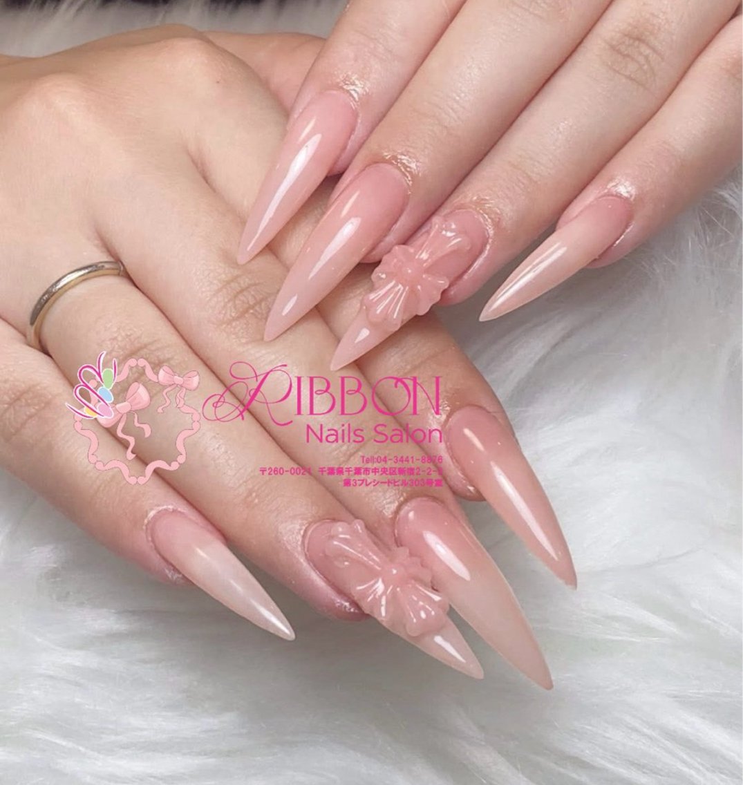 ネイル Nini 🎀のネイルデザイン