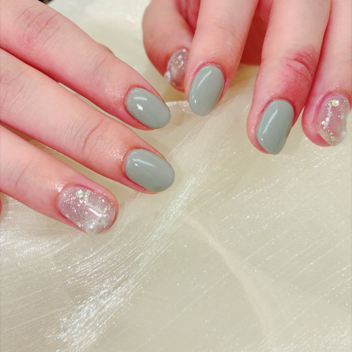 ネイル ハンドネイル Leora nail+eyeのネイルデザイン