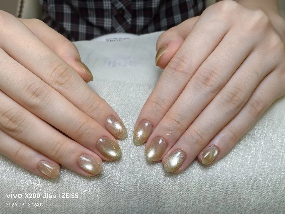 ネイル more glam 大宮店カナのネイルデザイン