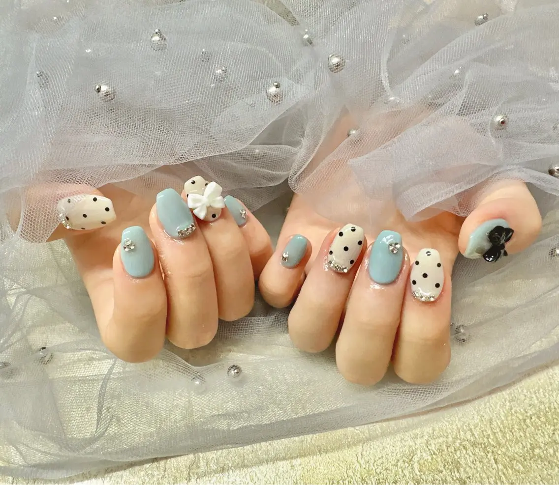 ネイル Luna K.のネイルデザイン
