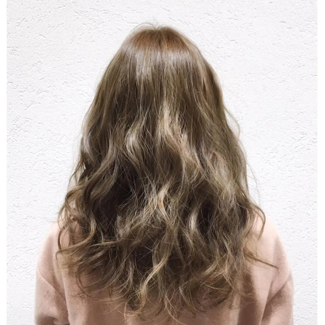 セミロング ロング カラー イルミナカラー biscohair 髪にドラマを。のヘアスタイル