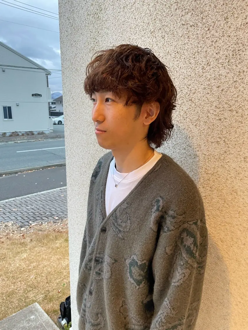 メンズ マッシュウルフ マッシュ メンズパーマ メンズウルフカット ウルフカット カット トリートメント 藤村 翔充のヘアスタイル