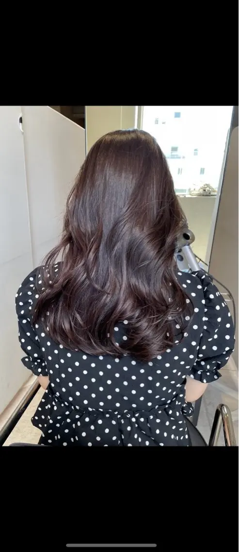 ミディアム カラー ヘアカラー 透明感カラー 🪽AYAKAのヘアスタイル