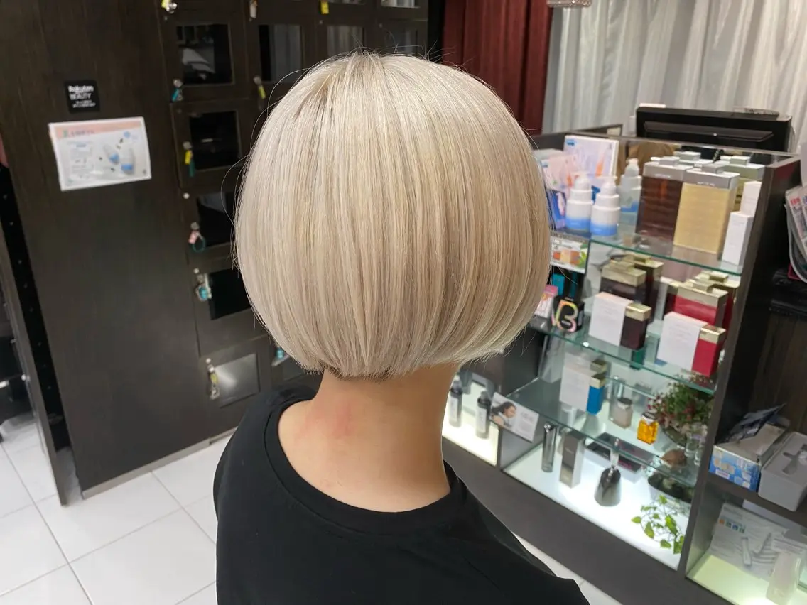 ショート カラー ショートボブ ボブ ショートヘア ヘアカラー トリートメント グレージュ達人/赤み 消し/ブリーチ/岩崎のヘアスタイル