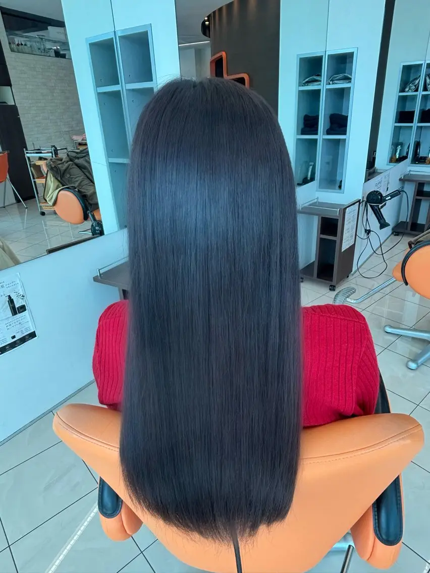 ロング カラー ブラウンカラー ラベンダーカラー ヘアカラー 米本 実桜のヘアスタイル