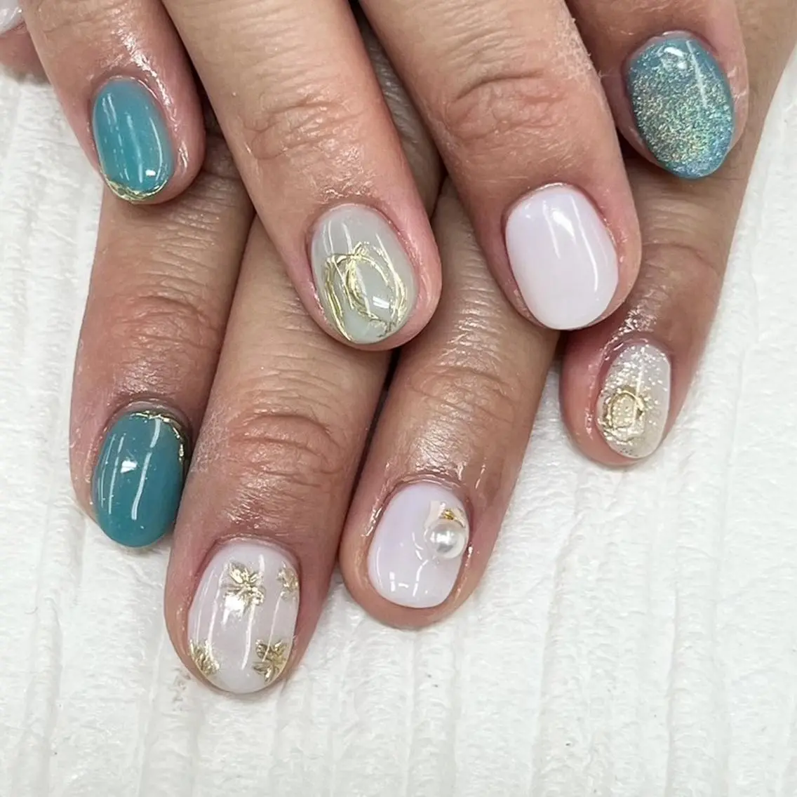 ネイル Nail salon Honey Beeのネイルデザイン
