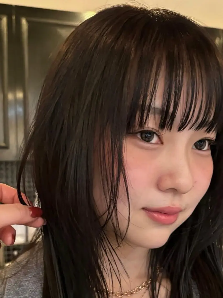 ミディアム カット ヘアカラー トリートメント レディースカット🎀 NANAHAのヘアスタイル