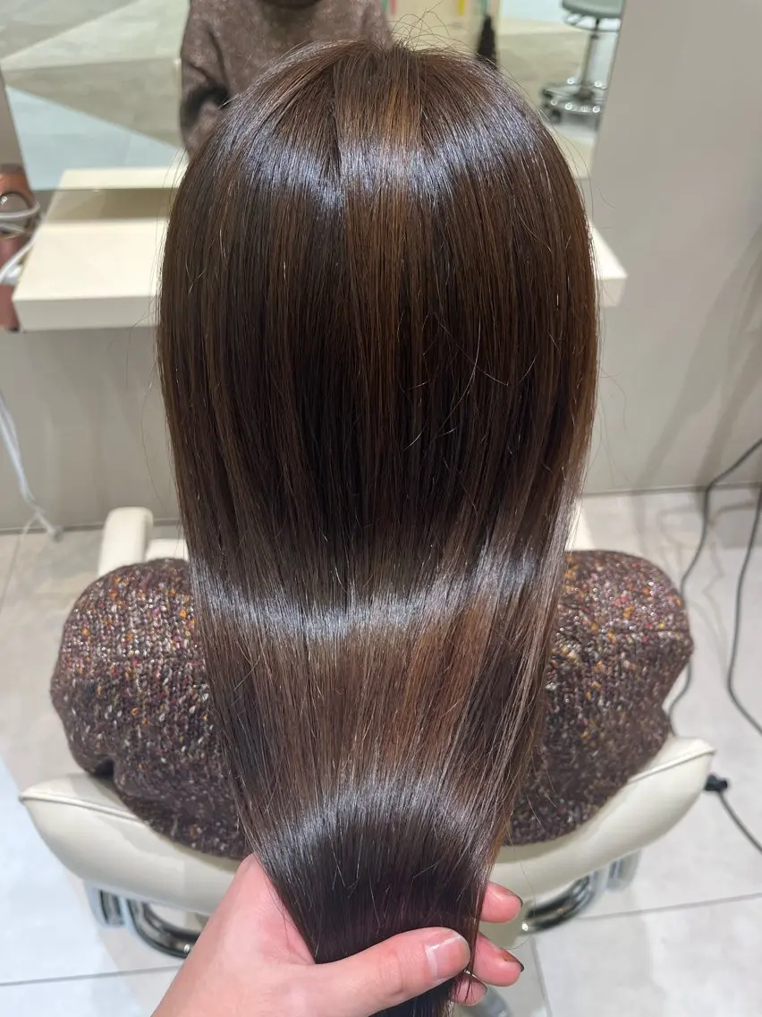 ロング カラー アッシュ k-two 関 七海のヘアスタイル