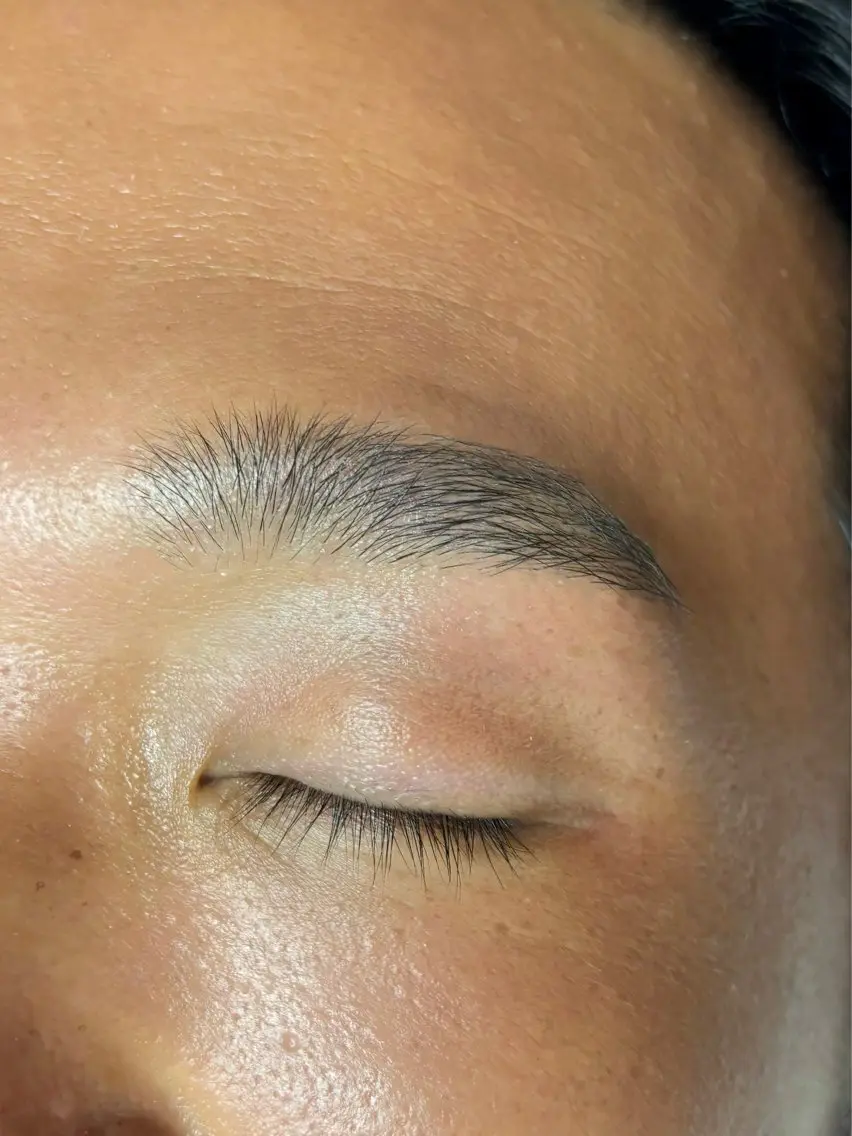 メンズ アイブロウ 眞山 美空のマツエク・マツパデザイン