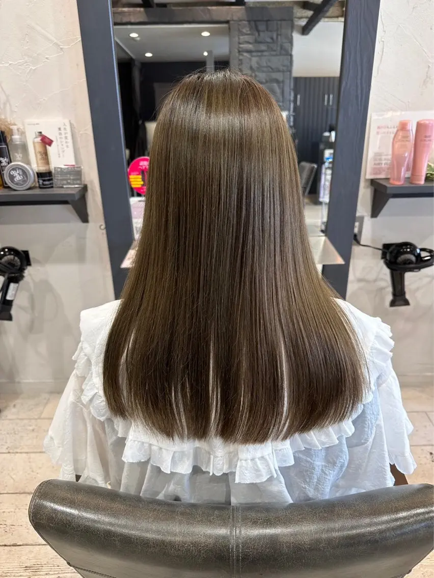 ロング ヘアカラー 髙松 琉杏のヘアスタイル