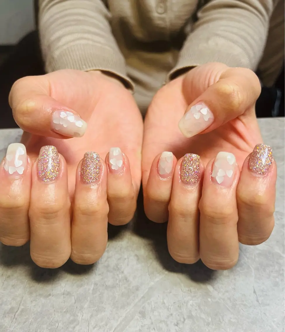ネイル ハート ホログラムネイル ベテランネイル cnc  nailのネイルデザイン