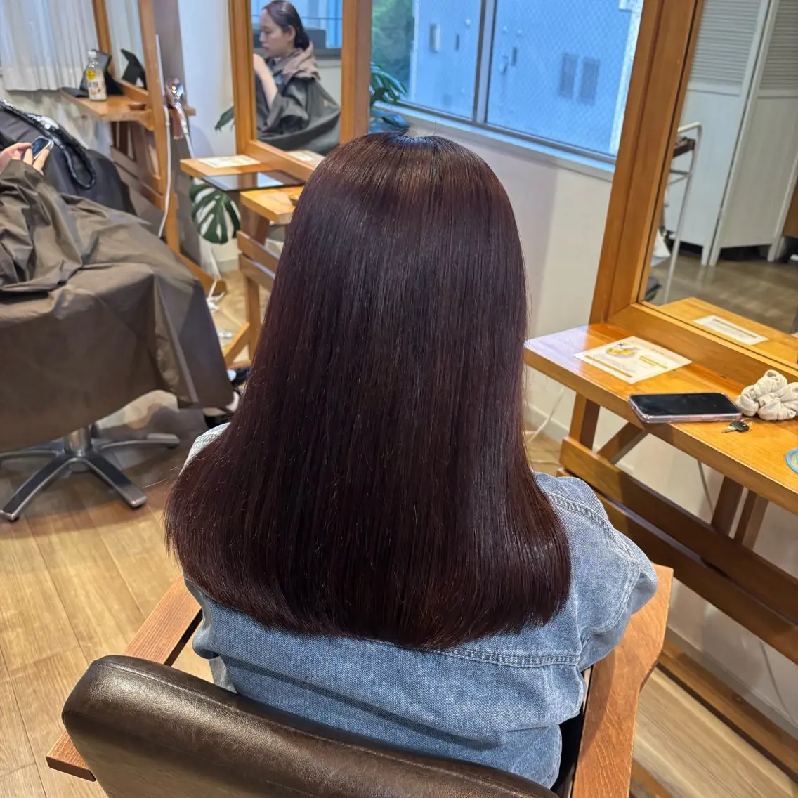 セミロング カラー ブラウンカラー チョコレートブラウン ヘアカラー トリートメント ヘッドスパ RINNO🌷透明感 カラー/髪質改善のヘアスタイル