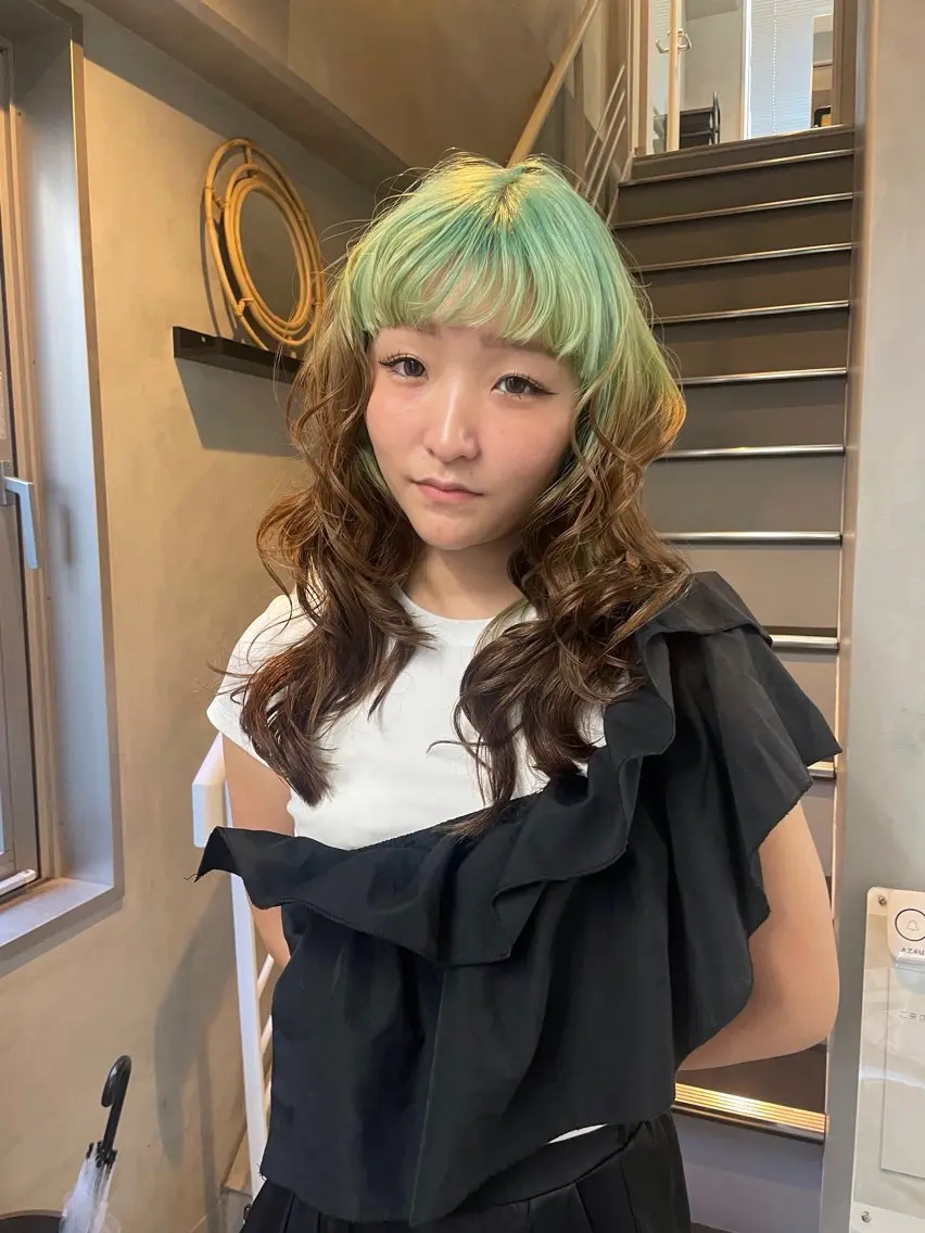 ロング ヘアセット XENA 渋谷店のヘアスタイル