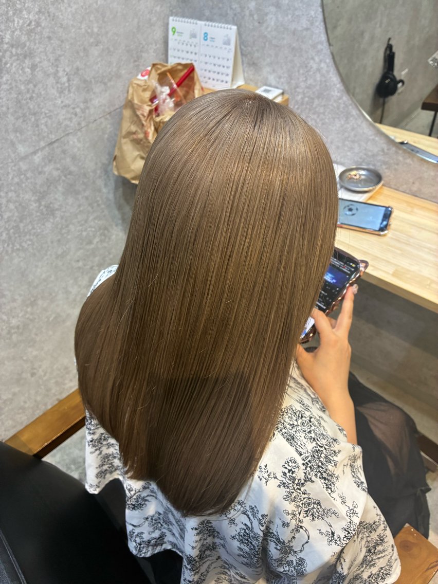 ロング ヘアカラー ブリーチモデル募集 ʟᴇɪ.れいのヘアスタイル