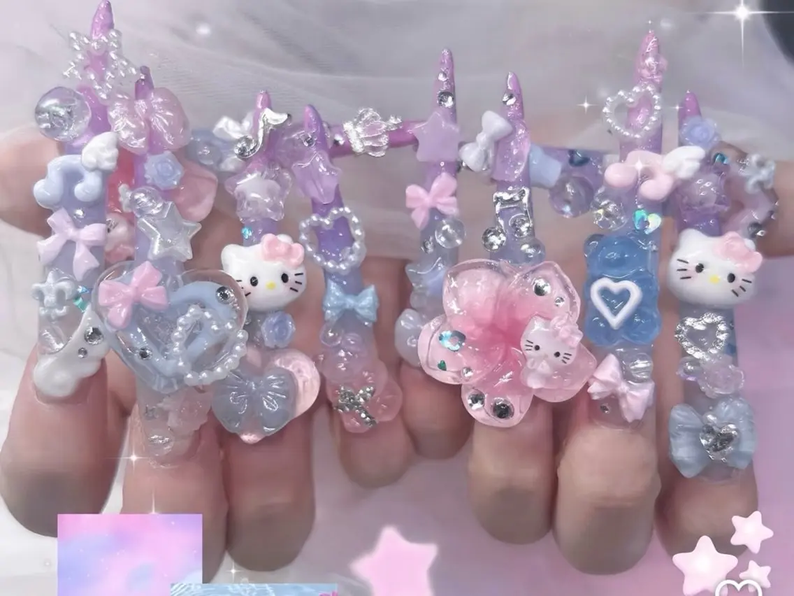 ネイル フットネイル ジェルネイル 韓国ネイル マグネットネイル 持ち込み ハンドネイル Huyn Nail Shinjyukuのネイルデザイン