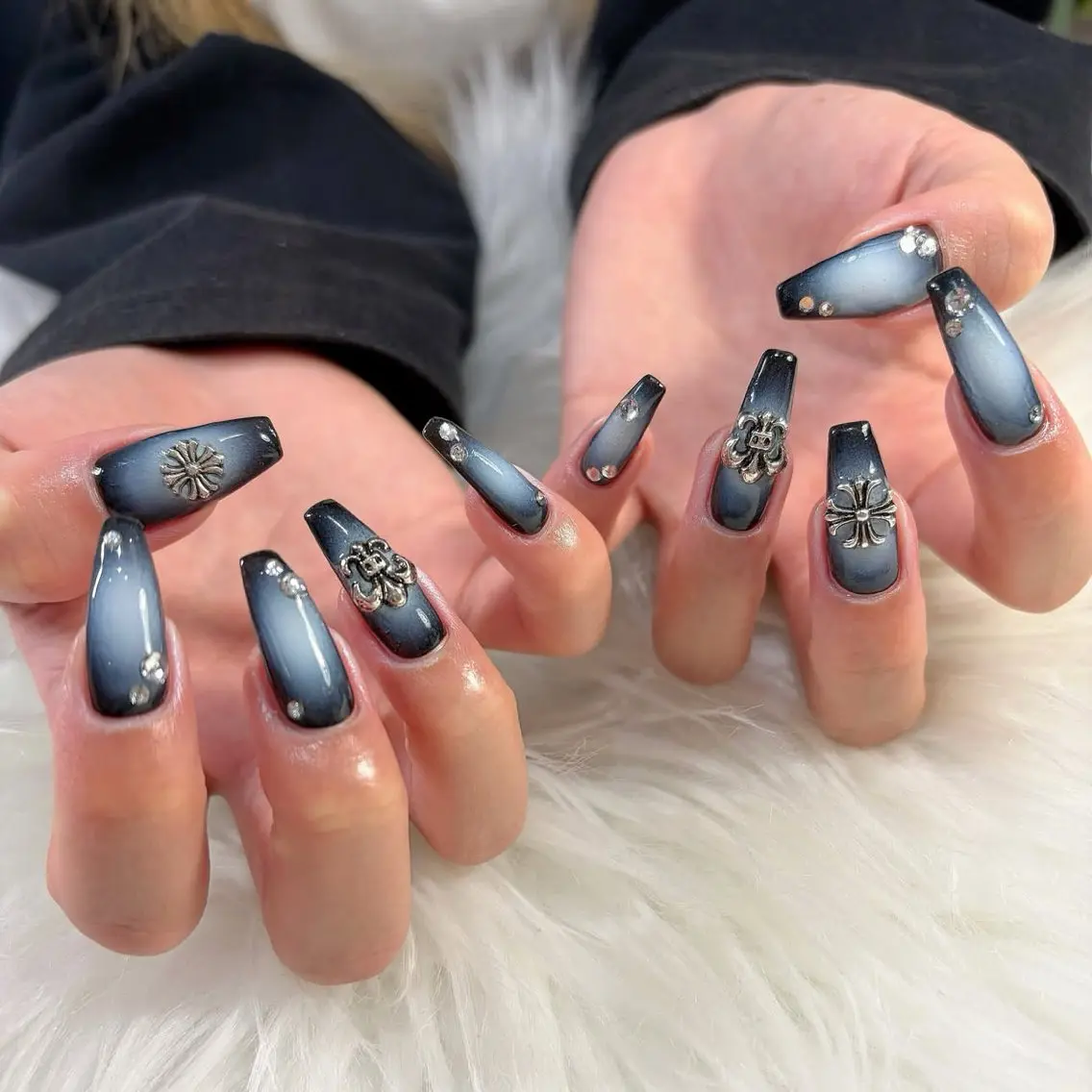 ネイル チークネイル 長さ出し フラッシュネイル フレンチネイル グラデーション ハンドネイル Lenie Nail Salonのネイルデザイン