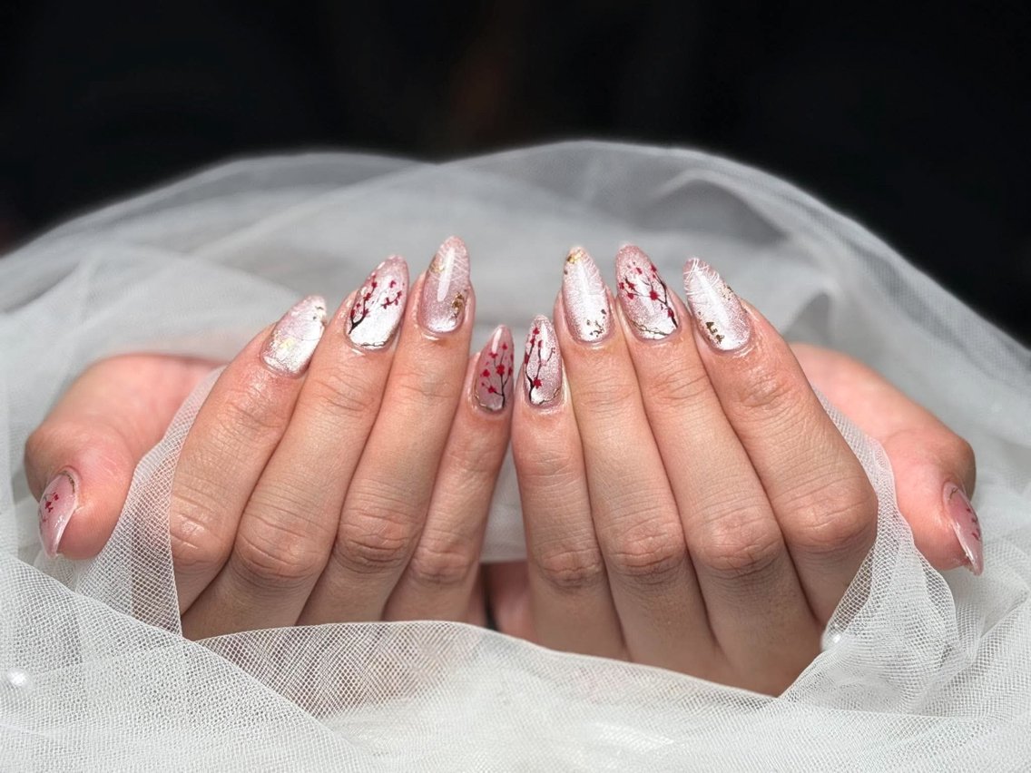 ネイル アートネイル 長さ出し ジェルネイル 韓国ネイル マグネットネイル ハンドネイル Cloudy Chan Nailのネイルデザイン