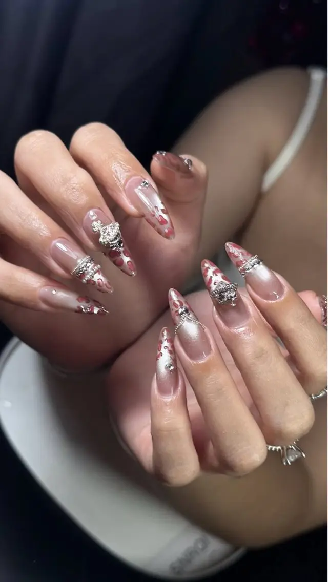 ネイル フレンチネイル 韓国ネイル 水色 マグネットネイル ニュアンスネイル ハンドネイル Hana Rose Nailのネイルデザイン