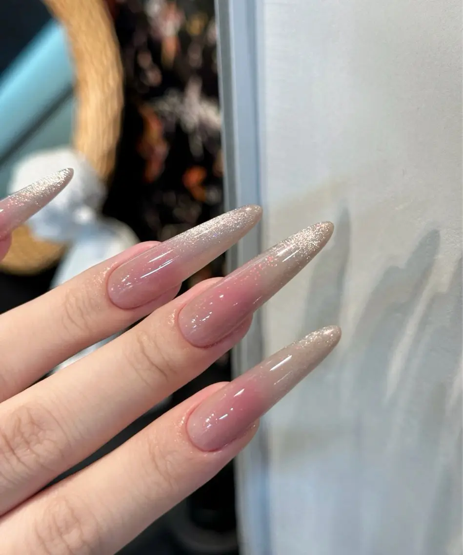 ネイル ハンドネイル Luna Gladeのネイルデザイン