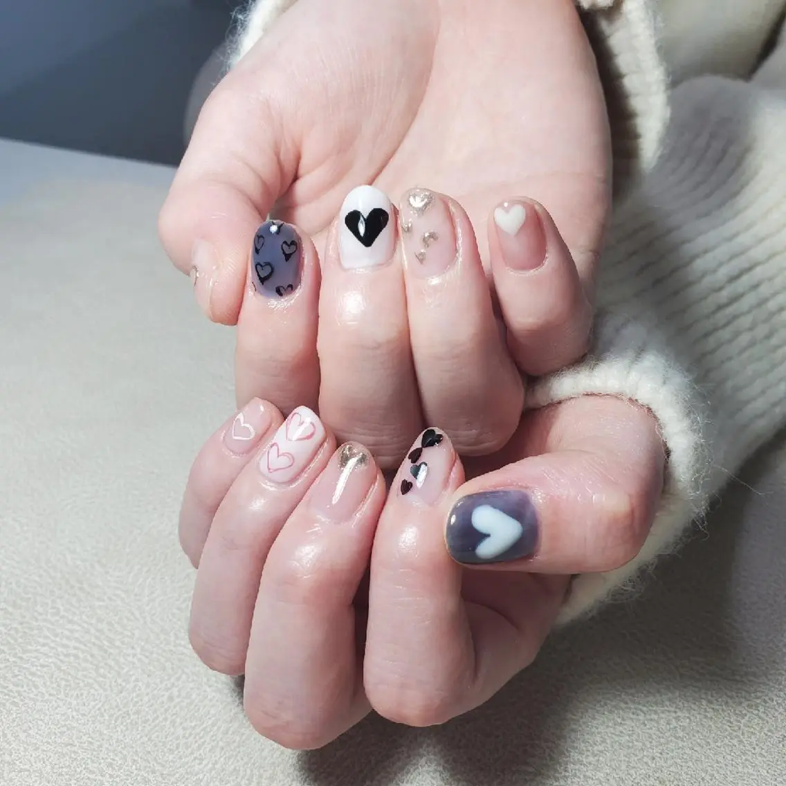 ネイル ハンドネイル nailroom‪ sb‪‪𓈒𓂂𓏸のネイルデザイン