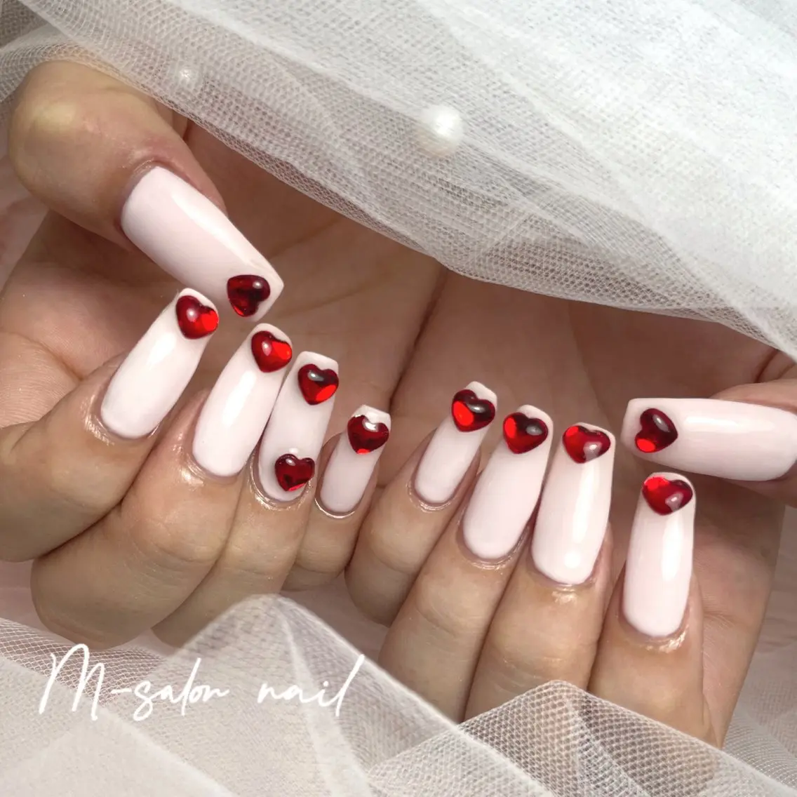 ネイル ストーンネイル ハンドネイル 韓国/網紅/パーツ M-salonのネイルデザイン