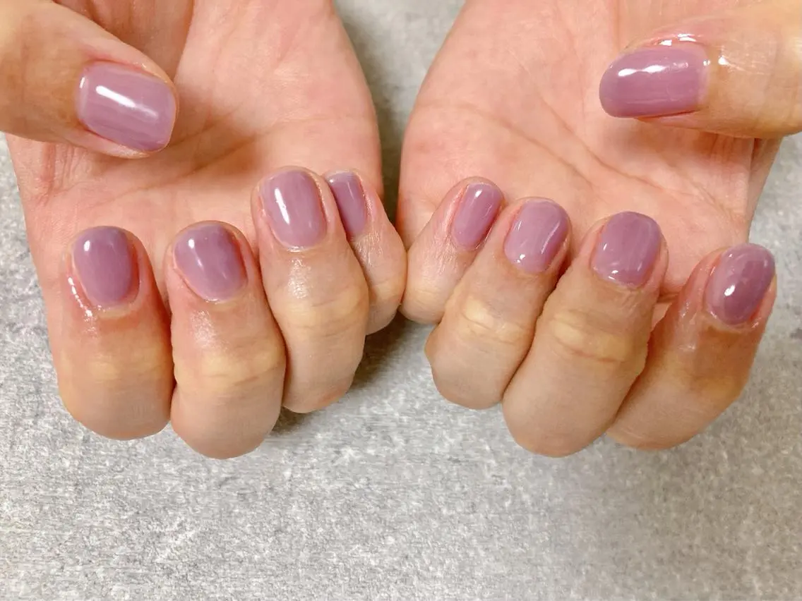 ネイル ワンカラーネイル ハンドネイル mogunail &blowのネイルデザイン