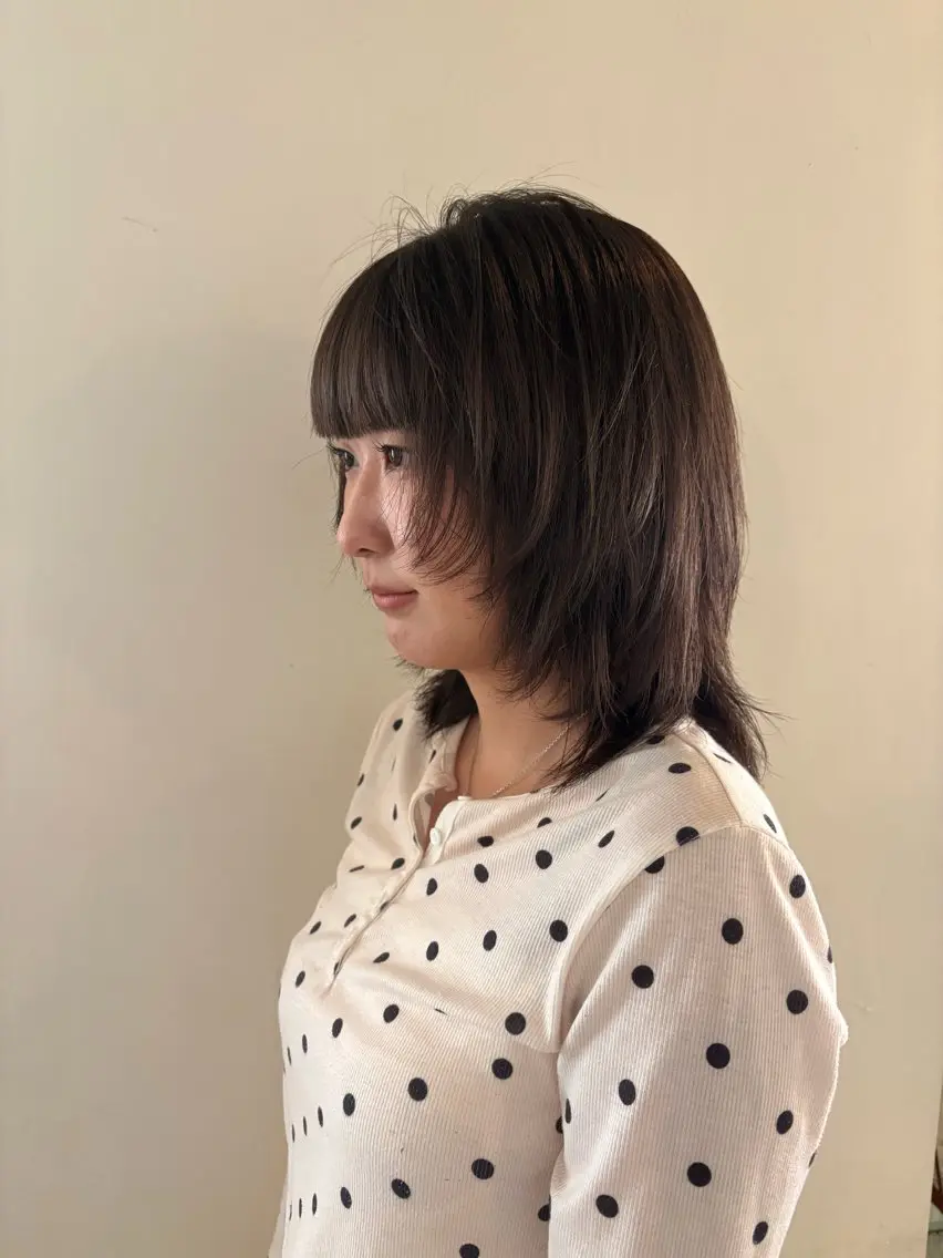 ミディアム 関 明日花のヘアスタイル