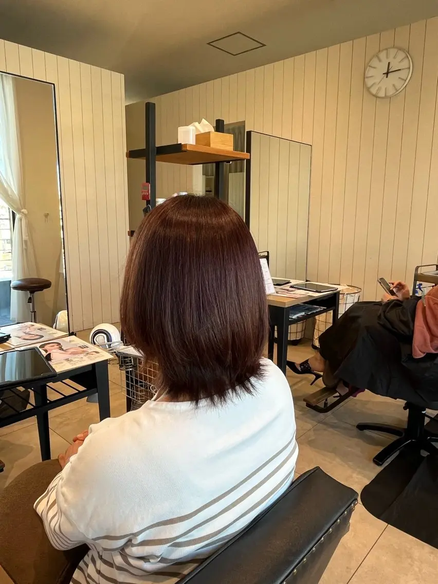 ショート カラー ボブレイヤー ブラウンカラー レッドカラー ボブ レイヤーカット 坂口 友莉香のヘアスタイル